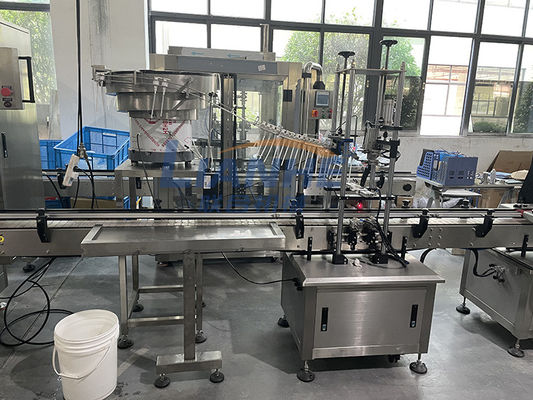 Αυτόματη 4 ακροφυσίων ιξώδης μηχανή πλήρωσης λοσιόν υγρή για το καθαριστικό σαμπουάν σαπουνιών